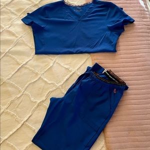HeartSoul Royal Scrubs